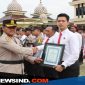 “Melalui penyerahan penghargaan ini, kami ingin menumbuhkan rasa bangga dan motivasi serta mendorong semangat para personel dalam memberikan pelayanan terbaik kepada masyarakat,