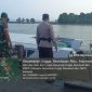 Babinsa Koramil 05/Daik Bersama Polsek Daik Lingga Amankan Arus Balik di Pelabuhan Tanjung Buton